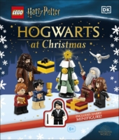 5007214 Hogwarts™ at Christmas
